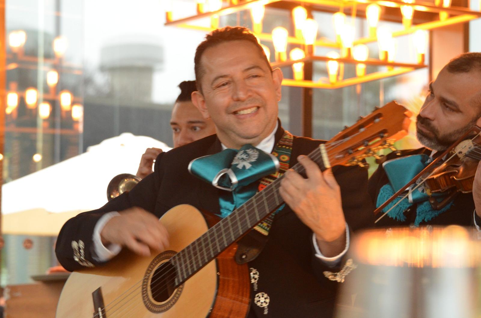 Mariachhi Mexicolombia — foto 2