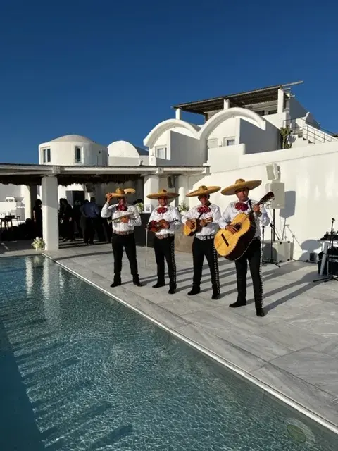 Mariachi Tequila — foto principal