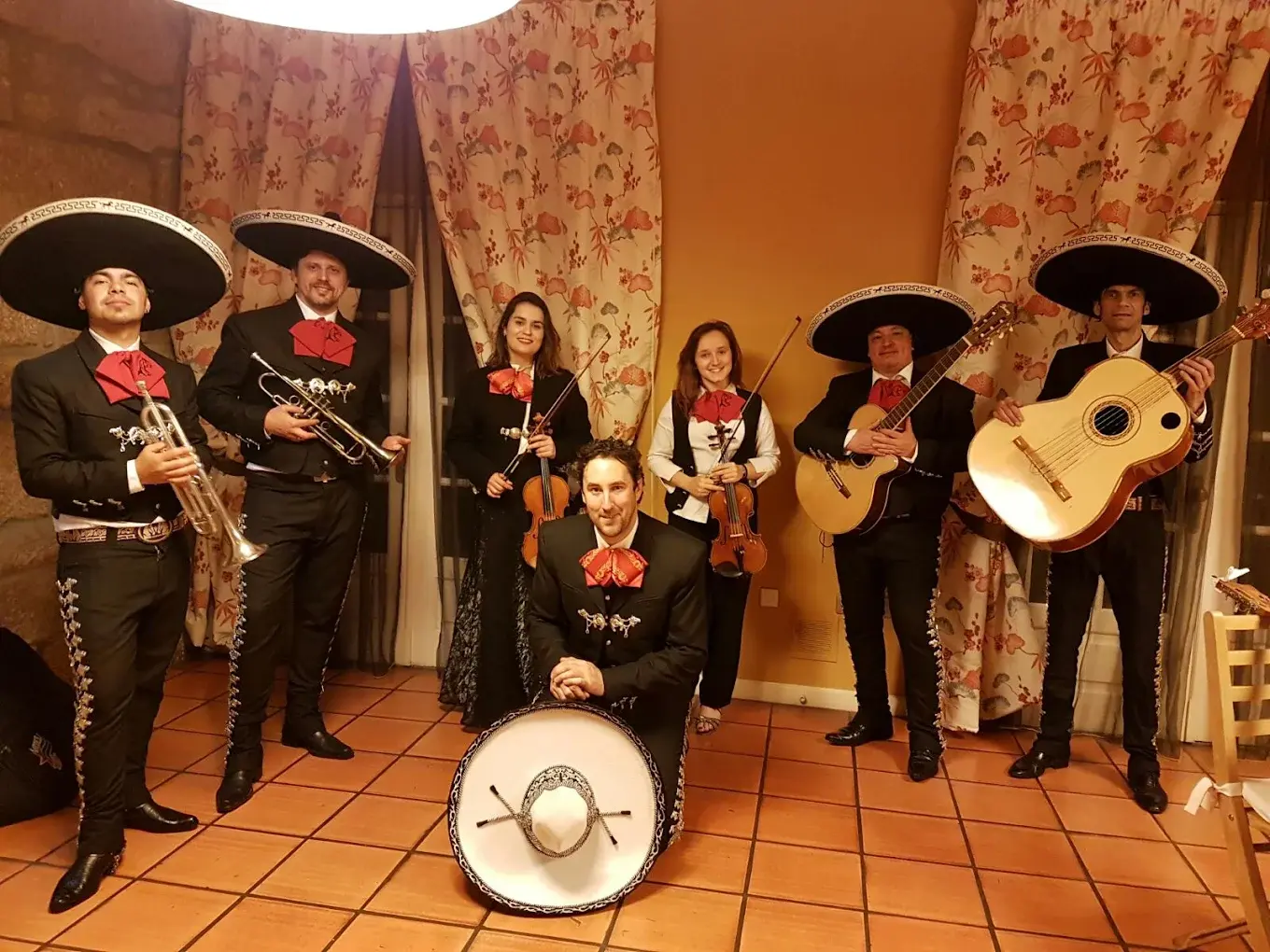 Mariachi Hispanoamérica — foto principal